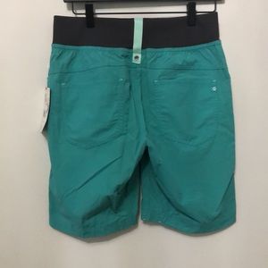 Marmot Shorts - women’s size 6
